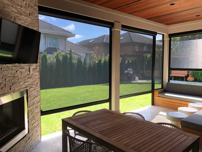 Retractable patio screen enclosures