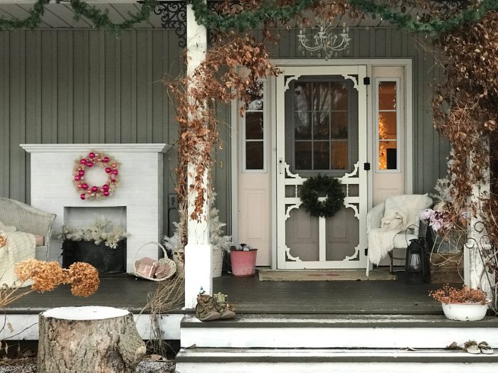 winter porch decorations