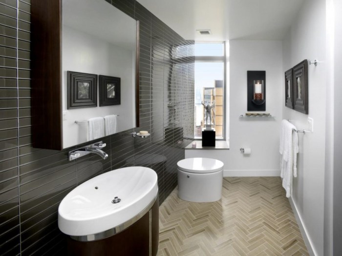 small bathroom flooring to make spaces look bigger