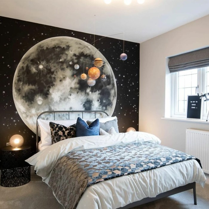 space-themed girls' bedroom for young explorers