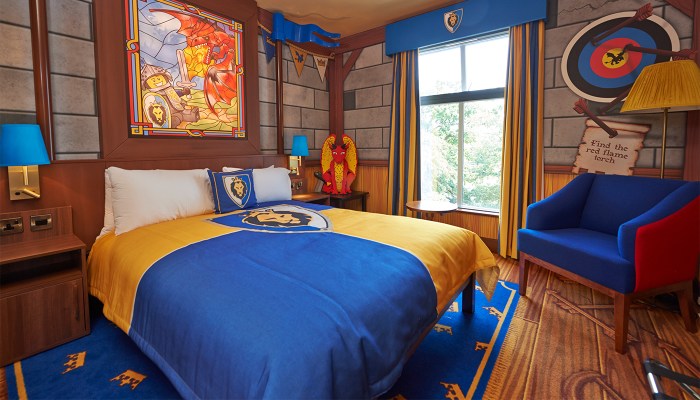 medieval castle and knight themed girls' bedroom terbaru