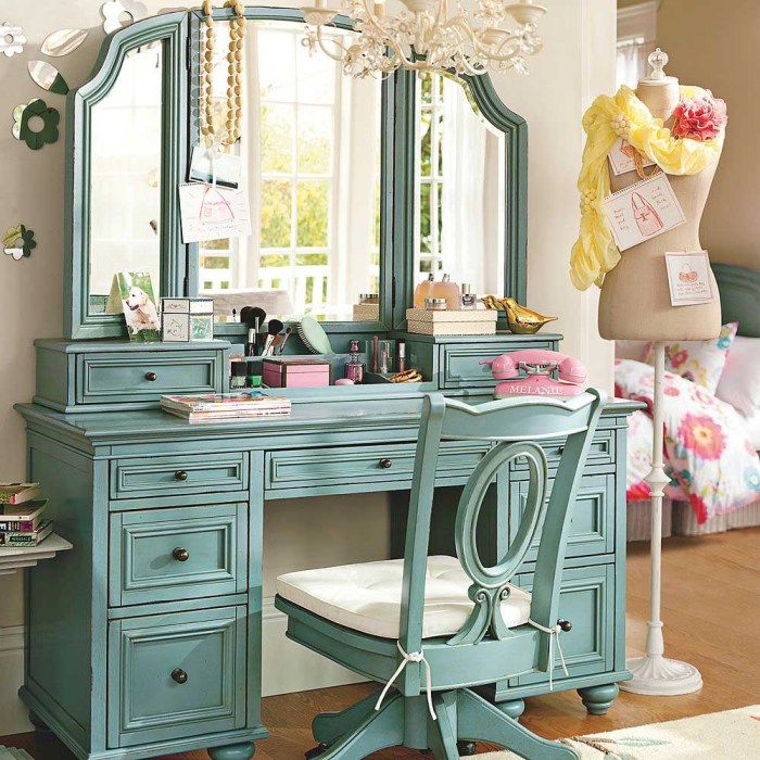 luxury and glam girls' bedroom dressing tables