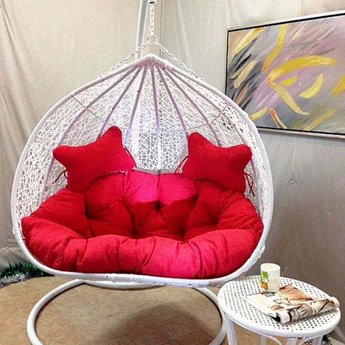 themed hanging chairs for character-inspired bedrooms