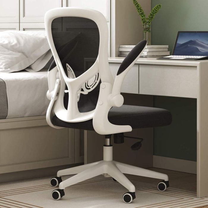 Boys' bedroom sets with ergonomic study chairs